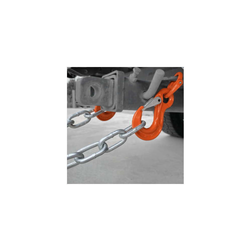 Vehicle Chain Safety Hook Set G80 in use Vehicle Chain Safety Hook Set G80 in use
